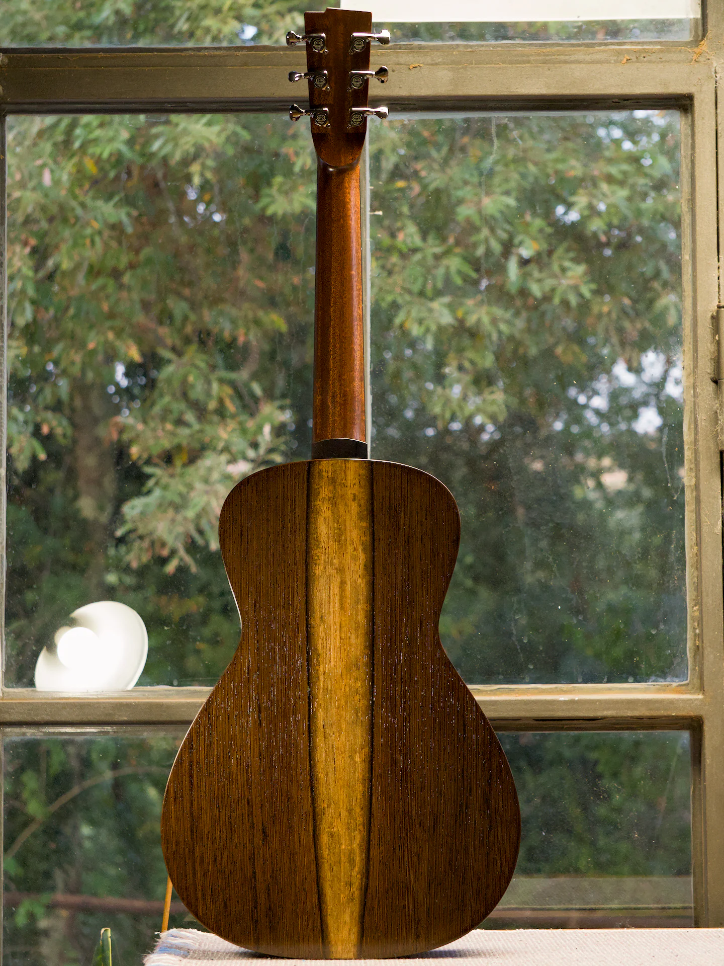 Full view of the back of the guitar